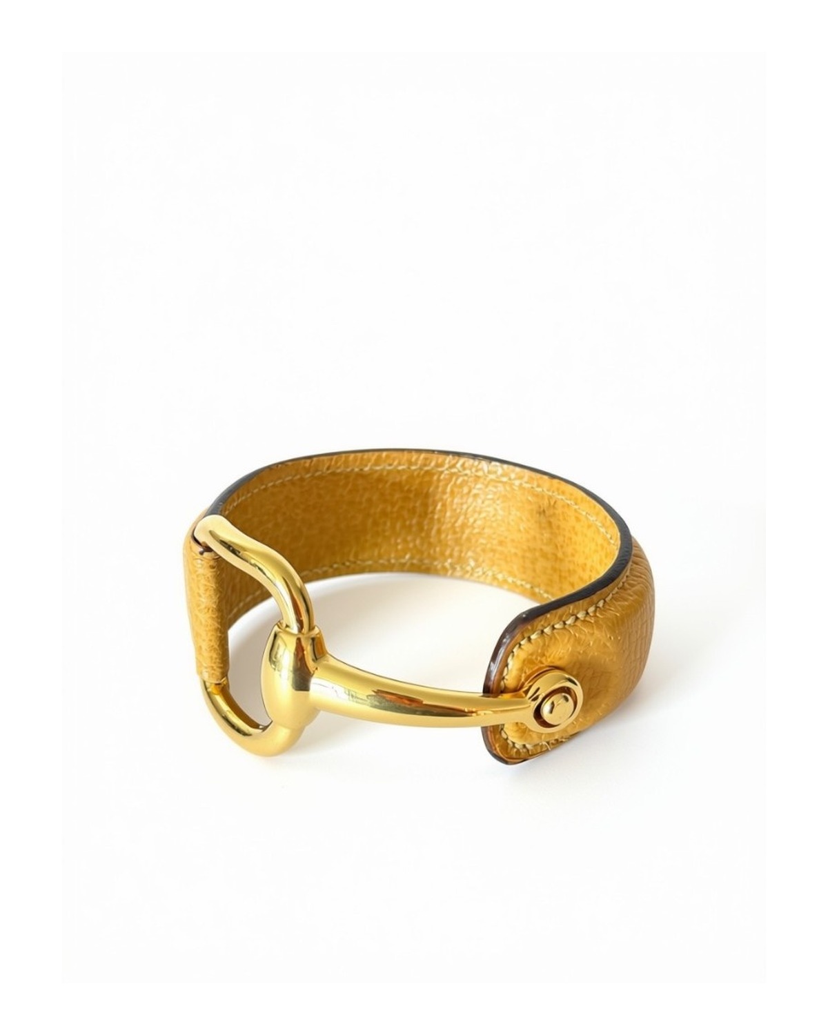 Gucci leather bracelet with gold-tone Horsebit motif